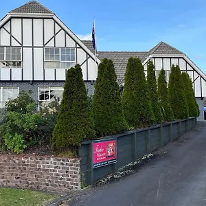 *** Bed & Breakfast Tudor Manor New Zealand